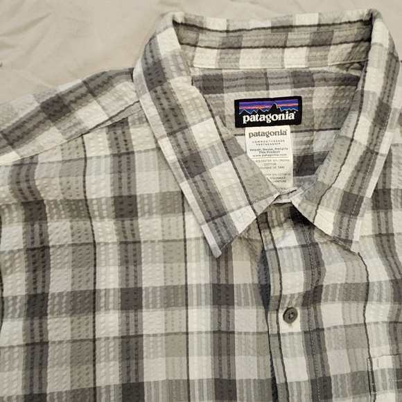 Patagonia Mens Short Sleeve Organic Cotton Seersucker Shirt Size L - Picture 4 of 6